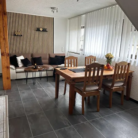 Apartman Mayen/ Nuerburgring Rheinland-pfalz/2 Hausten